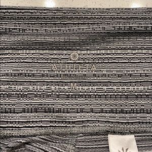Athleta High Rise Chaturanga Leggings Size Medium